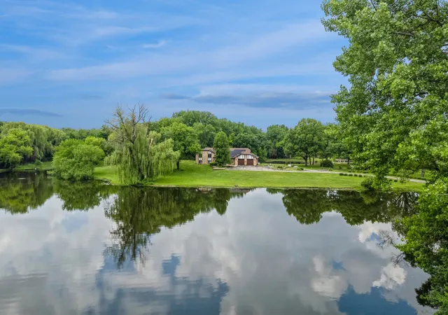 Photo 3 of Single family home for sale at 17n396 Binnie Lakes Trl, Dundee, IL 60118 | MLS# 12726218 | Listing updated on 2026-08-18