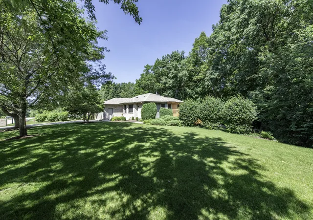 Photo 3 of Single family home for sale at 1417 April Ln, Winthrop Harbor, IL 60096 | MLS# 12726304 | Listing updated on 2026-09-06