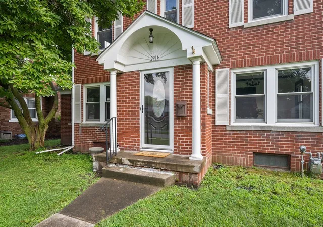 Photo 2 of Sale Pending at 2914 25th Avenue, Moline, IL 61265 | MLS# 12726364 | Listing updated on 2026-09-03