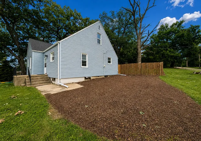 3rd image of 909 Glen Ave, Marseilles, IL 61341 | MLS# 12726413