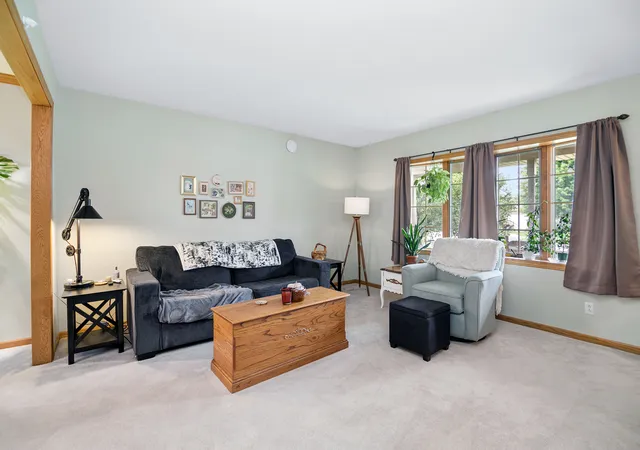 5th image of 559 Hollyberry Ln, Bourbonnais, IL 60914 | MLS# 12726496