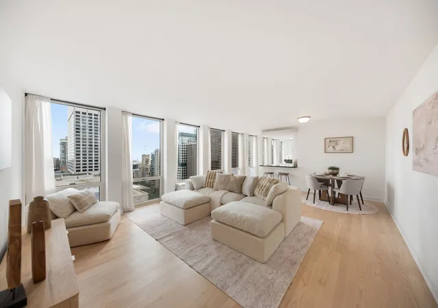 Photo 2 of Condo for sale at 111 E Chestnut St #30C, Chicago, IL 60611 | MLS# 12726711 | Listing updated on 2026-09-04