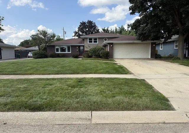 48th image of 608 Gloria St, Lockport, IL 60441 | MLS# 12726801
