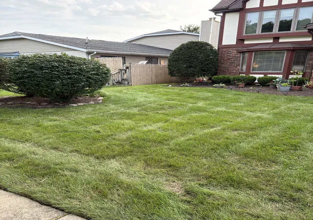 Photo 4 of Single family home for sale at 328 Morningside Dr, Bloomingdale, IL 60108 | MLS# 12726810 | Listing updated on 2026-09-06