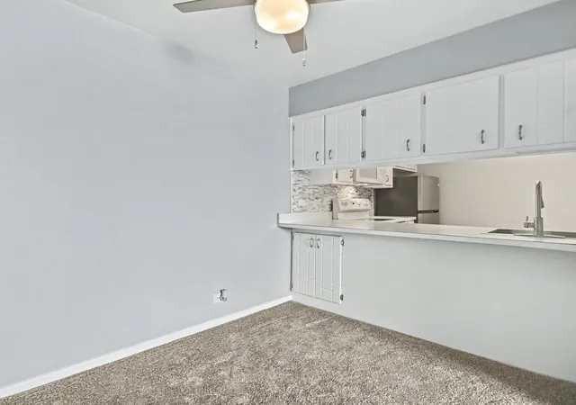 4th image of 830 Elder Rd #406, Homewood, IL 60430 | MLS# 12726869