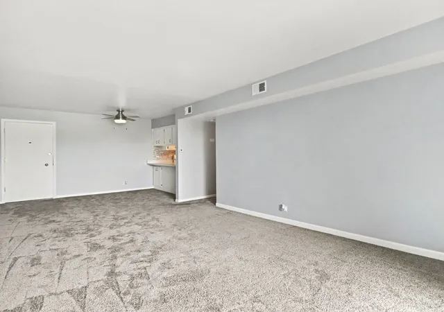 5th image of 830 Elder Rd #406, Homewood, IL 60430 | MLS# 12726869