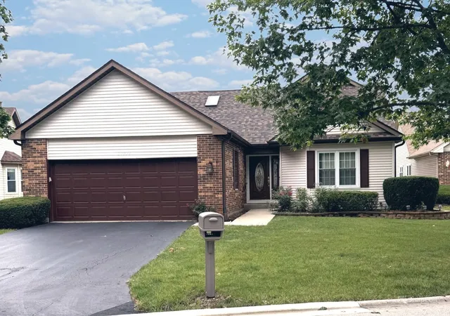 1st image of 21070 W Hazelnut Ln, Plainfield, IL 60544 | MLS# 12726939