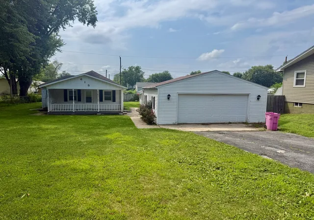 Photo 27 of Sale Pending at 615 5th Street, Colona, IL 61241 | MLS# 12727008 | Listing updated on 2026-08-20