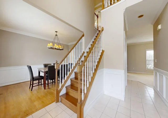 4th image of 2107 Crossgate Ct, Champaign, IL 61822 | MLS# 12727019