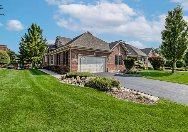 Photo 1 of Townhouse for sale at 13216 Greenleaf Trl, Palos Heights, IL 60463 | MLS# 12727113 | Listing updated on 2026-08-25
