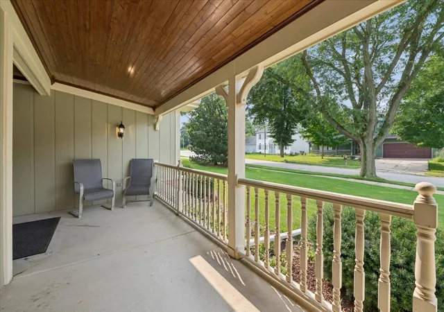 2nd image of 2440 Harbor Ct, Aurora, IL 60504 | MLS# 12727172