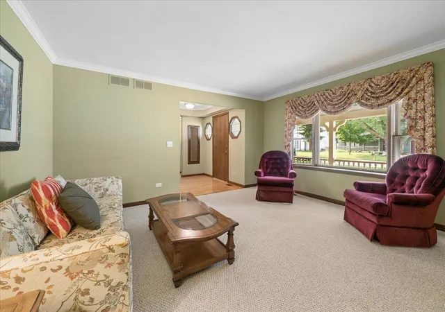 5th image of 2440 Harbor Ct, Aurora, IL 60504 | MLS# 12727172