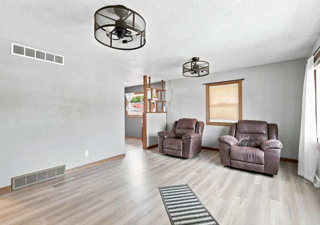 Photo 3 of Single family home for sale at 8021 8th Street W, Rock Island, IL 61201 | MLS# 12727213 | Listing updated on 2026-08-18