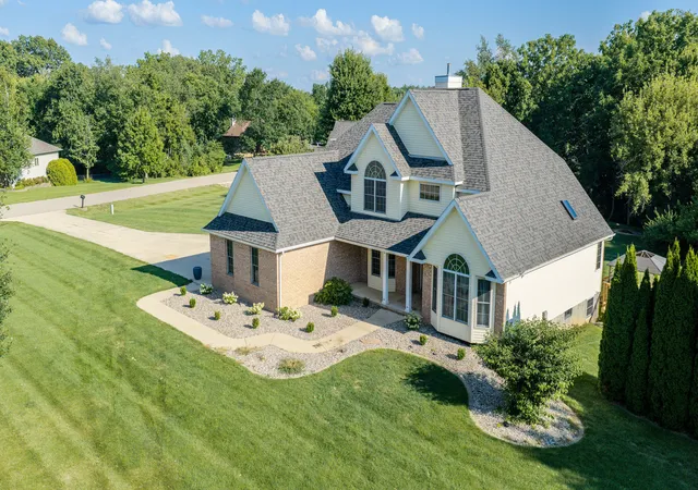 Photo 2 of Single family home for sale at 1224 Elliott Ln, Princeton, IL 61356 | MLS# 12727238 | Listing updated on 2026-08-21