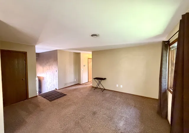 2nd image of 8504 Ridgewood Rd #602, Rock Island, IL 61201 | MLS# 12727317