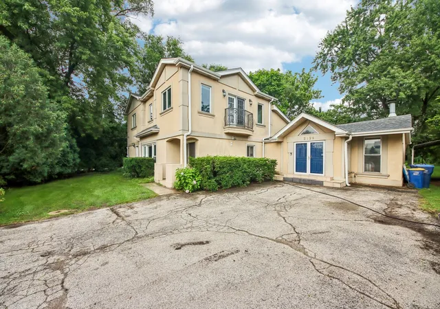 2nd image of 2120 Shermer Rd, Northbrook, IL 60062 | MLS# 12727355