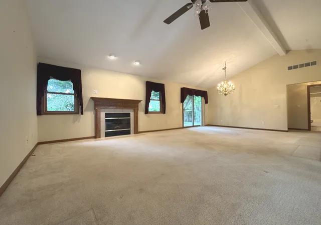 Photo 3 of Single family home for sale at 1559 Jennifer Dr, Bourbonnais, IL 60914 | MLS# 12727361 | Listing updated on 2026-10-07