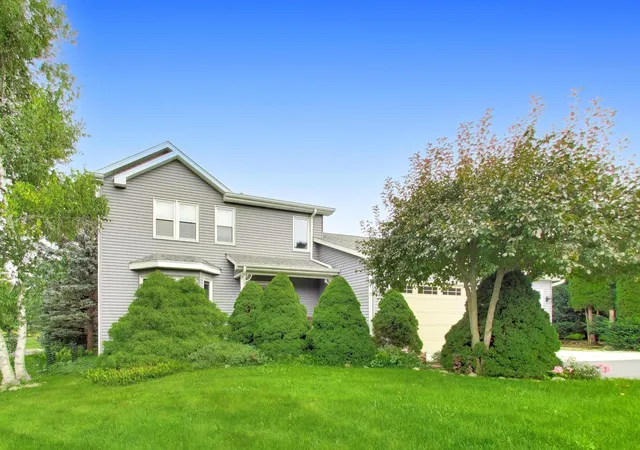 Photo 1 of Single family home for sale at 3860 Crabapple Ln, Wonder Lake, IL 60097 | MLS# 12727654 | Listing updated on 2026-08-30