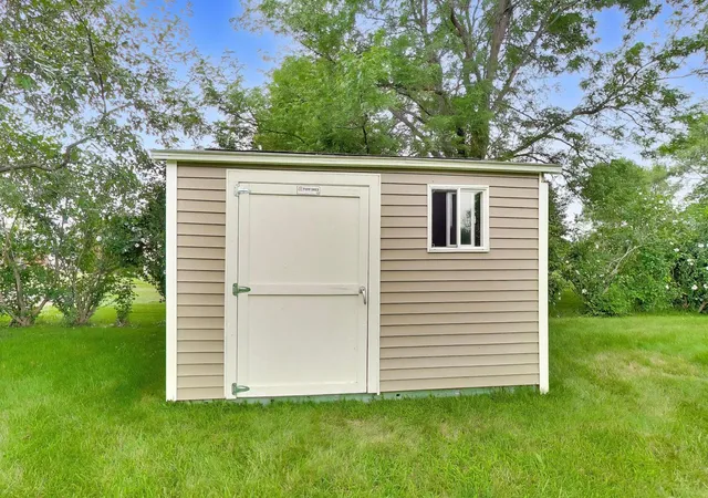 Photo 50 of Single family home for sale at 3860 Crabapple Ln, Wonder Lake, IL 60097 | MLS# 12727654 | Listing updated on 2026-08-30