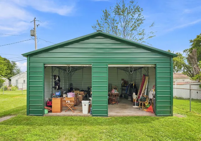 Photo 2 of Sale Pending at 332 32nd Avenue, East Moline, IL 61244 | MLS# 12727718 | Listing updated on 2026-08-22