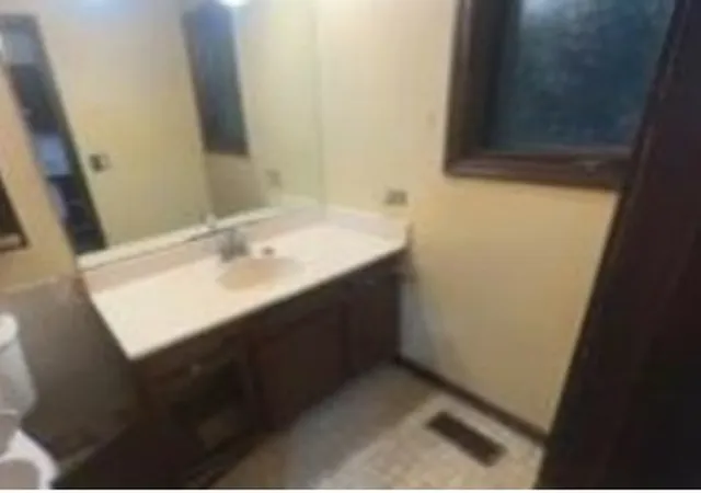 12th image of 105 W Willow Rd, Prospect Heights, IL 60070 | MLS# 12727810