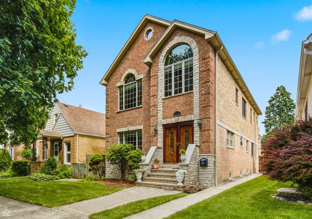 1st image of 7718 W Farragut Ave, Chicago, IL 60656 | MLS# 12727945