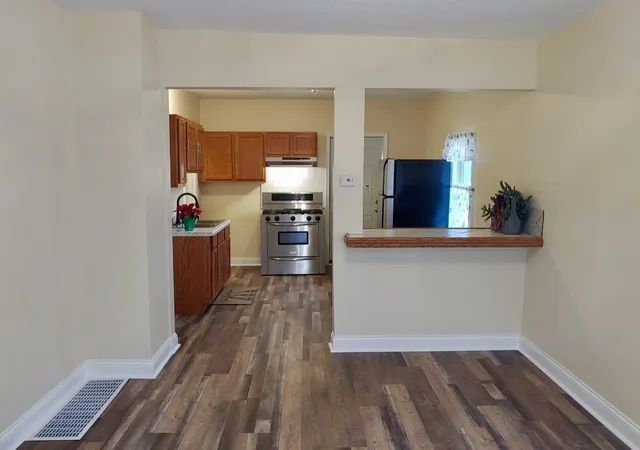 2nd image of 727 Elmer St, Joliet, IL 60433 | MLS# 12728076