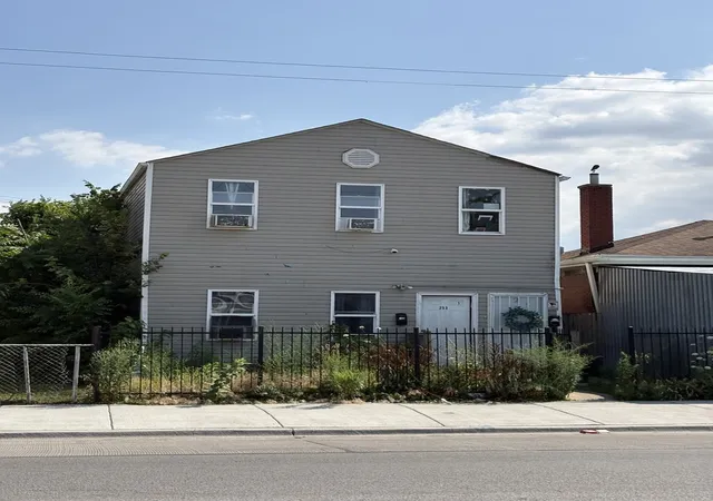 Photo 1 of Multi family home for sale at 253 W 43rd Street, Chicago, IL 60609 | MLS# 12728082 | Listing updated on 2026-08-19