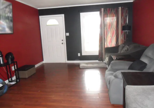 2nd image of 136 Dolores St, Oswego, IL 60543 | MLS# 12728165