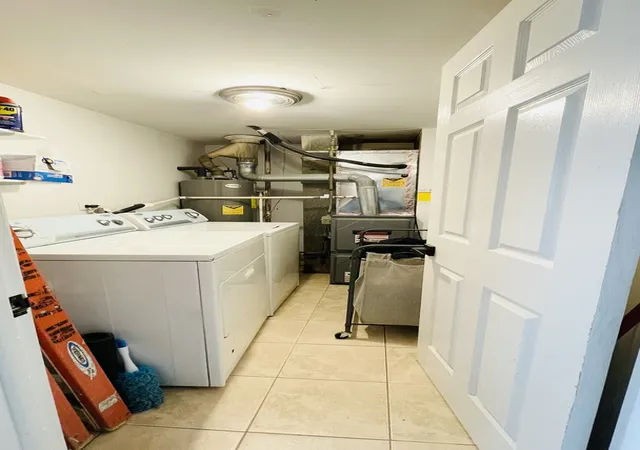 Photo 4 of Townhouse for sale at 2223 Windsor Ln, Country Club Hills, IL 60478 | MLS# 12728168 | Listing updated on 2026-09-04