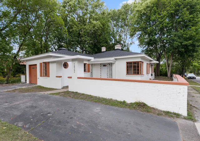 1st image of 1822 E State St, Rockford, IL 61104 | MLS# 12728188