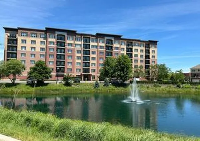 Photo 2 of Condo for sale at 1199 E Port Clinton Rd #711, Vernon Hills, IL 60061 | MLS# 12728217 | Listing updated on 2026-08-26