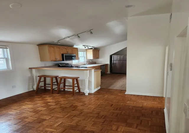 Listing Photo 4 - Condo for sale in building located at 708 S Ada St, Chicago, IL 60607