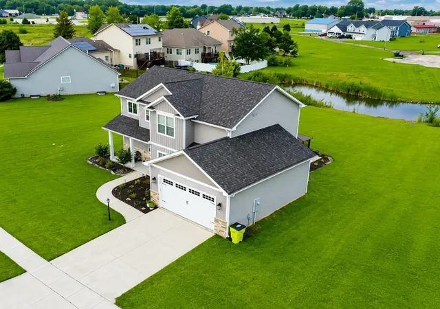 2nd image of 520 Prairie Meadows Dr, Heyworth, IL 61745 | MLS# 12728334