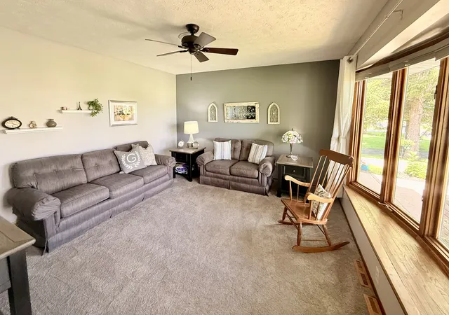 2nd image of 1510 N1329th Rd, Streator, IL 61364 | MLS# 12728394