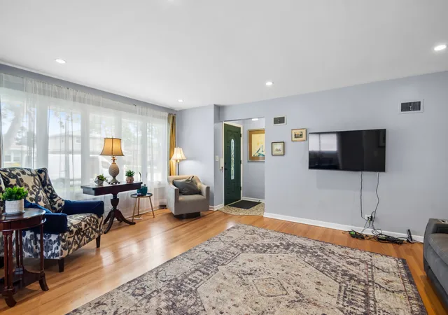 Photo 4 of Sale Pending at 7057 W Madison St, Niles, IL 60714 | MLS# 12728406 | Listing updated on 2026-09-23