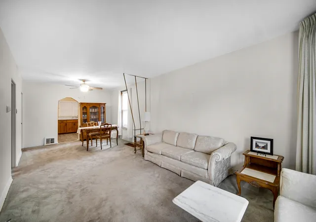 5th image of 7621 S Perry Ave, Chicago, IL 60620 | MLS# 12728678