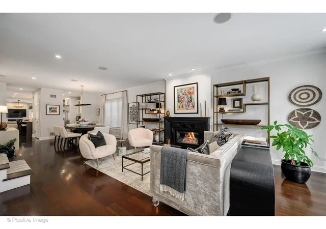 Photo 3 of Single family home for sale at 1844 W Barry Ave, Chicago, IL 60657 | MLS# 12728692 | Listing updated on 2026-09-08