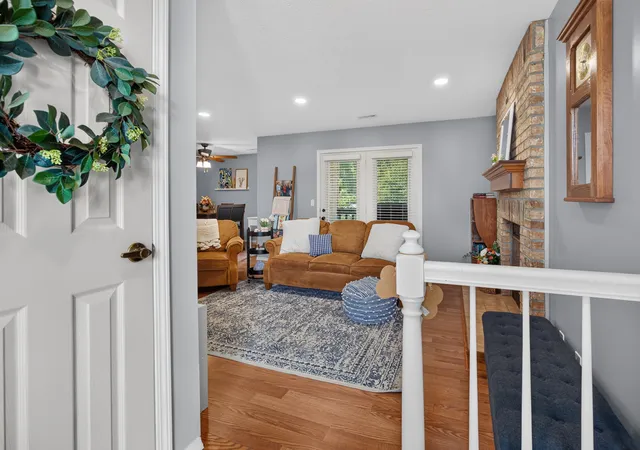 3rd image of 903 N Linden St #117, Normal, IL 61761 | MLS# 12728708