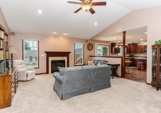Photo 4 of Sale Pending at 208 Whitetail Ln, Hudson, IL 61748 | MLS# 12728743 | Listing updated on 2026-08-14