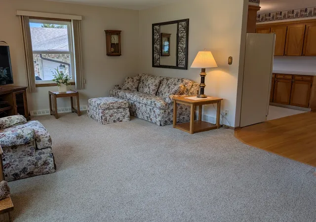 Photo 2 of Single family home for sale at 1358 Empire Ct, Freeport, IL 61032 | MLS# 12728868 | Listing updated on 2026-08-18