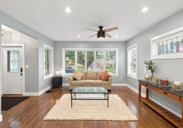 Photo 4 of Single family home for sale at 7028 N Oriole Ave, Chicago, IL 60631 | MLS# 12728926 | Listing updated on 2026-08-20