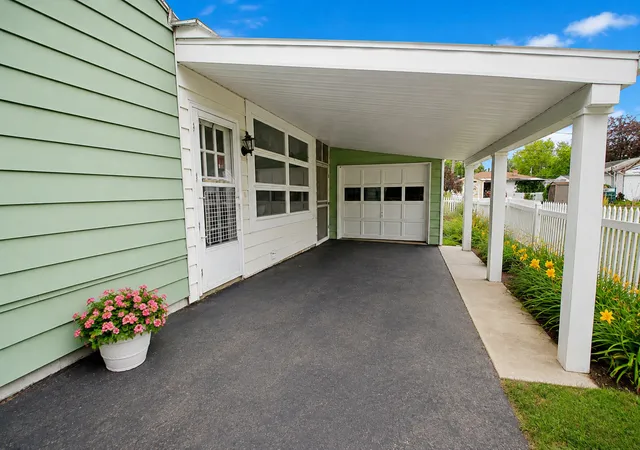 Photo 2 of Single family home for sale at 608 19th Avenue, Sterling, IL 61081 | MLS# 12728947 | Listing updated on 2026-08-20