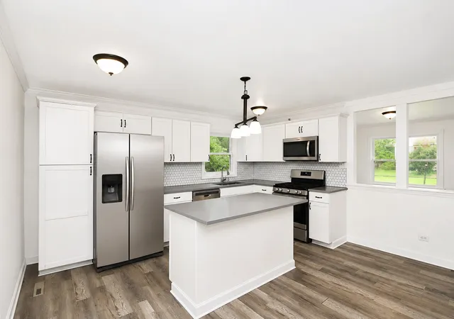 3rd image of 946 Harvard Ln, Matteson, IL 60443 | MLS# 12728970
