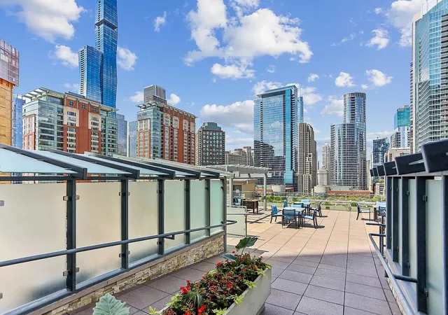 2nd image of 474 N Lake Shore Dr, Chicago, IL 60611