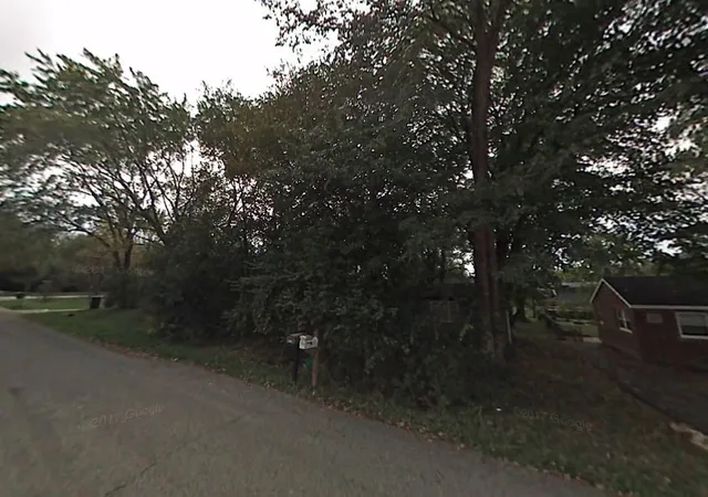 Photo 2 of Land for sale at 2611 E Chestnut Dr, Wonder Lake, IL 60097 | MLS# 12729114 | Listing updated on 2026-09-08