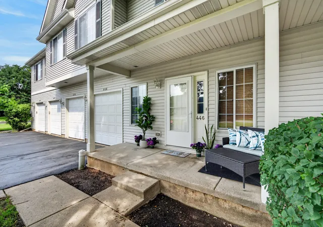 Photo 4 of Condo for sale at 446 Borden St #446, Woodstock, IL 60098 | MLS# 12729145 | Listing updated on 2026-08-18