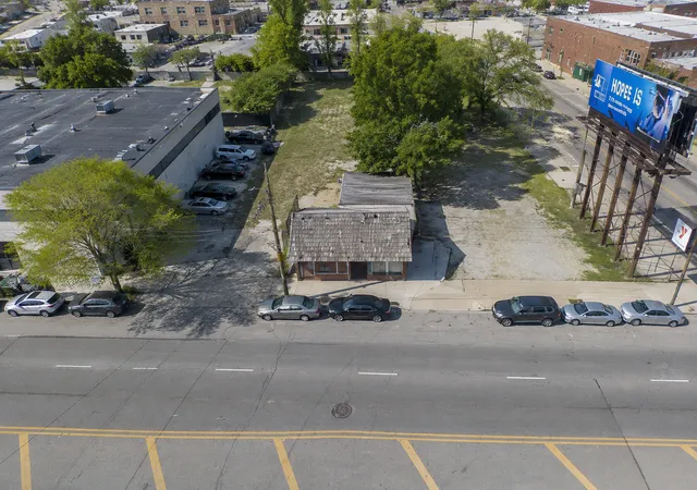 Photo 1 of Land for sale at 7216 N Western Ave, Chicago, IL 60645 | MLS# 12729176 | Listing updated on 2026-08-20