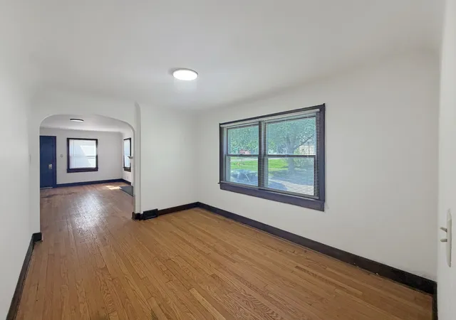Photo 3 of House for sale at 903-905 S Park Blvd, Freeport, IL 61032 | MLS# 12729383 | Listing updated on 2026-10-01