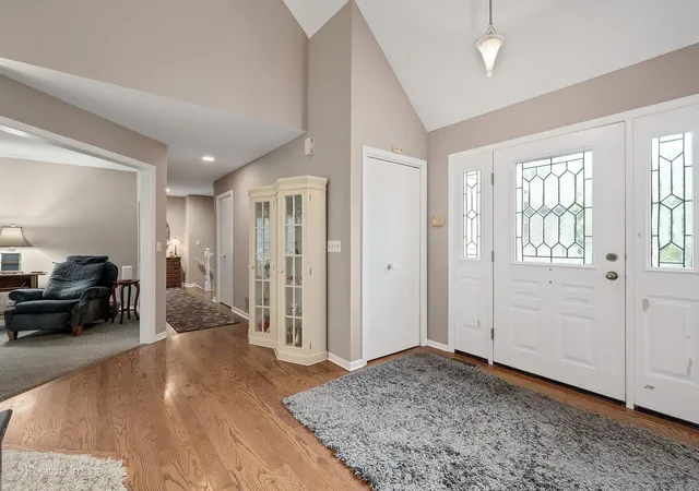 Photo 2 of Sale Pending at 1084 Larkspur Ln #1084, Darien, IL 60561 | MLS# 12729386 | Listing updated on 2026-10-08